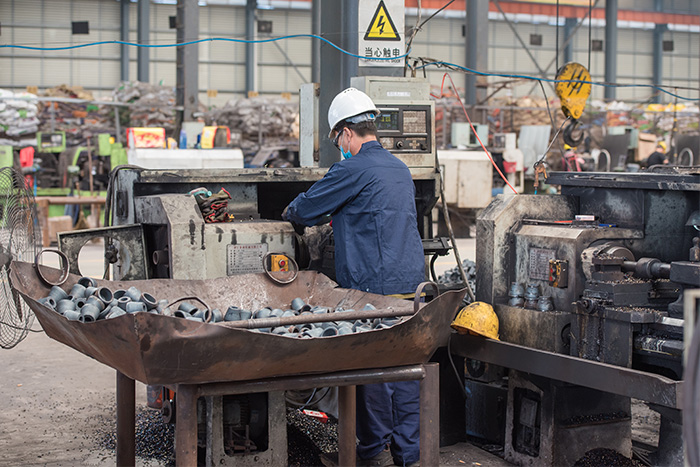 阿勒泰网架锥头车间